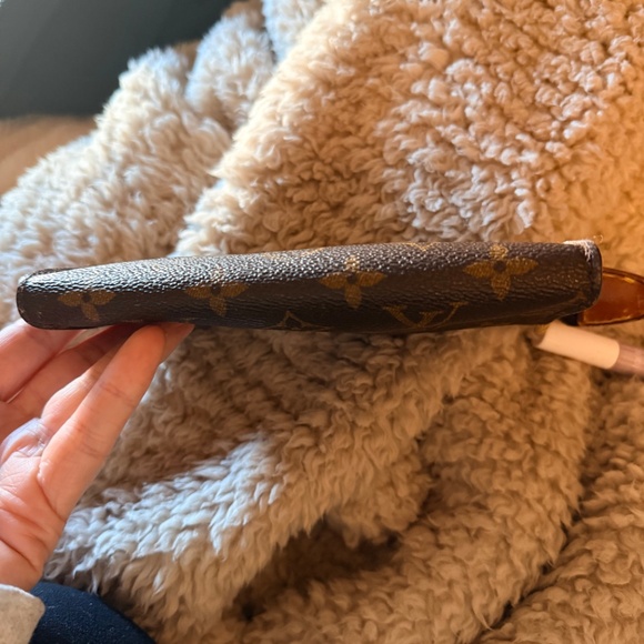 LV pouch - Picture 5 of 7